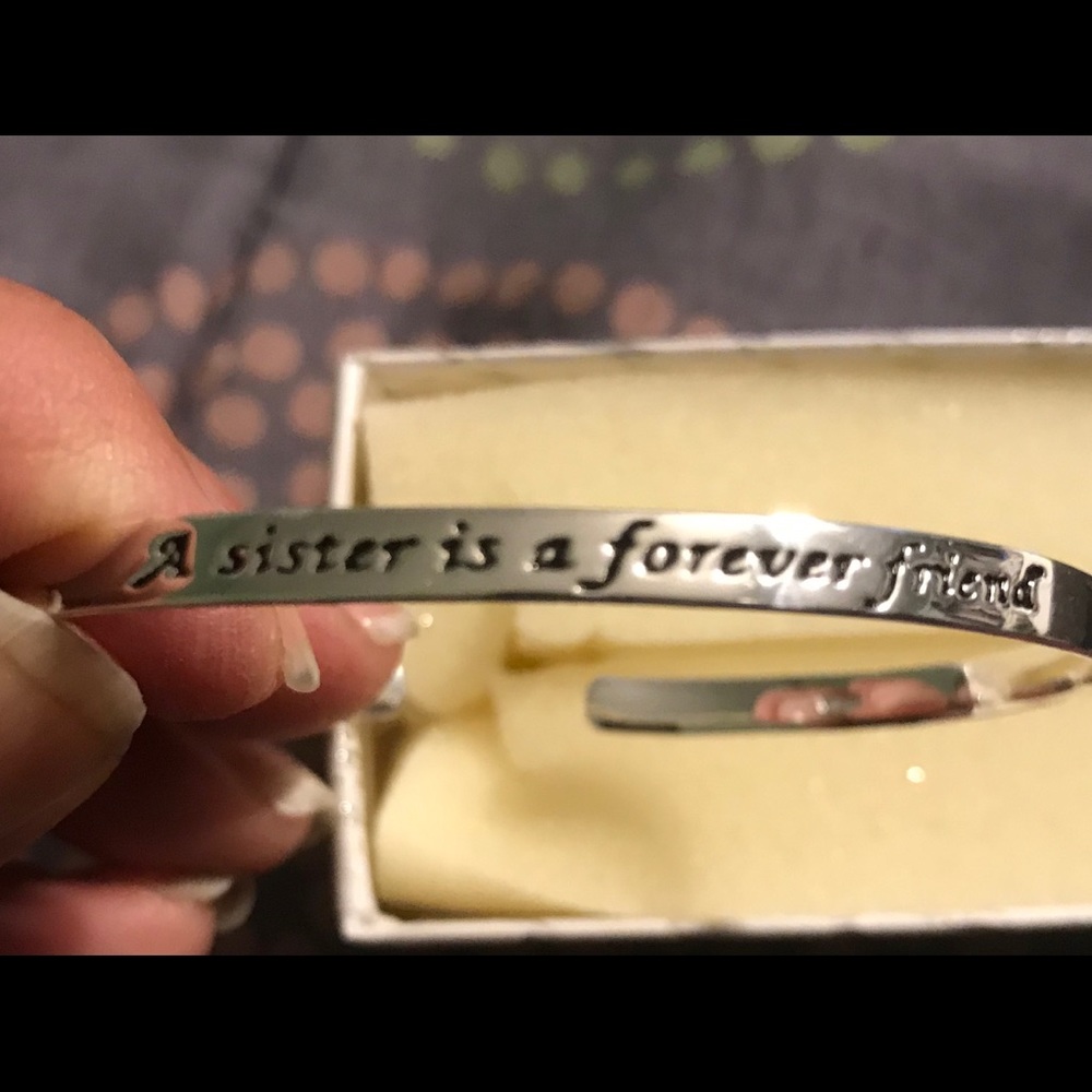 Ladies/Girls silver bracelet
